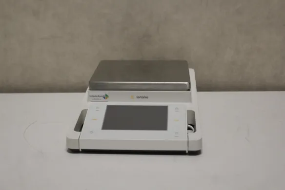 Sartorius Cubis MSA5201S Precision Analytical Balance with Motorized Leveling