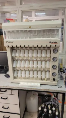 Protein Technologies Prelude Peptide Synthesis System