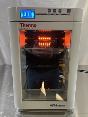 Thermo Scientific Heratherm IMC18 Compact Incubator for Microbiology and Cell Culture