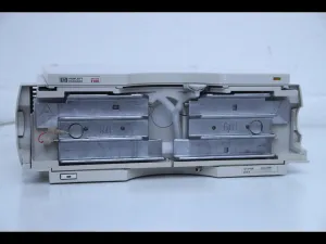 Agilent G1316A COLCOM 1100 Series Column Compartment with Peltier Temperature Control, 2 of 5