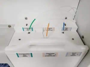 Illumina Genome Analyser IIx System with PEM IIX and Cluster Station for High-Throughput DNA Sequencing, 9 of 39