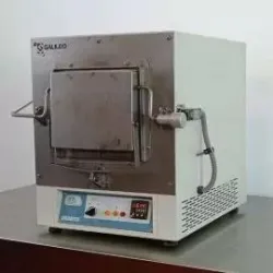 Selecta Select-Horn Electronic Muffle Furnace with 9 L Chamber, 6 of 10