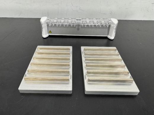 Invitrogen DynaMag 2 Magnetic Separation Rack for Microcentrifuge Tubes and PCR Strips-cover