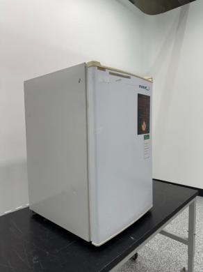 VWR R406FA16 Under Counter Laboratory Refrigerator with Ice Storage Compartment-cover
