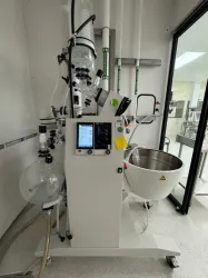BUCHI Rotavapor R-250 Pro Industrial Rotary Evaporator with 19L/h Ethanol Distillation Rate, 1 of 8