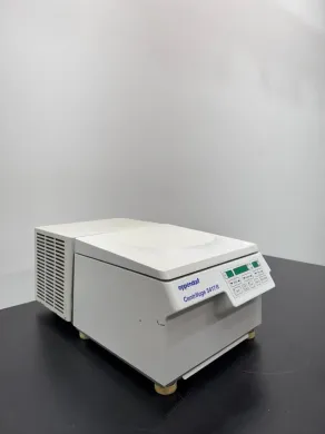 Eppendorf 5417 R Centrifuge