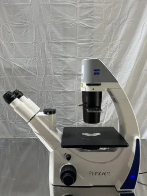 Zeiss Primovert Inverted Microscope with Bright-field and Phase Contrast Imaging