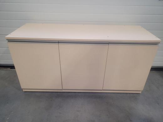 Under-bench cabinet depth 51cm - Length 144cm-cover