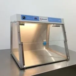Biosan VC/T-M-AR UV-C PCR Cabinet with Stainless Steel Work Surface and UV Recirculator, 5 of 11