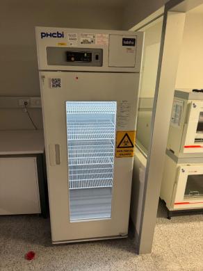 PHC Corporation Pharmaceutical Refrigerator MPR-722-PE with Digital Temperature Control-cover