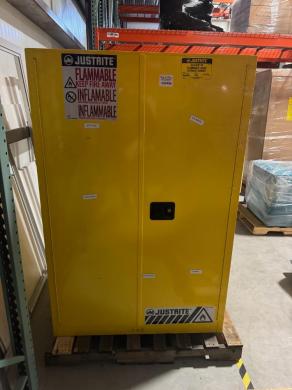 Justrite Sure-Grip EX 90 Gallon Flammable Liquid Storage Cabinet-cover