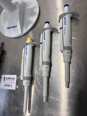 Eppendorf Research Plus x6 Manual Micropipette Set for Precise Liquid Handling-cover