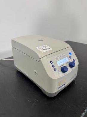 Eppendorf Centrifuge 5425 Benchtop Microcentrifuge for Laboratory Use-cover