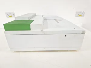 Perkin Elmer Lambda 25 UV/Vis Spectrophotometer, 6 of 17