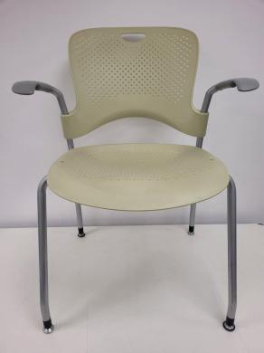 7 x Herman Miller Caper Stackable Armchairs-cover