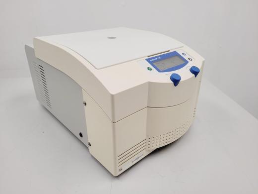 Sigma 1-15K Refrigerated Benchtop Centrifuge for Spares/Repair-cover