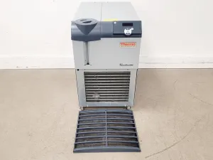 Thermo Fisher Scientific Neslab ThermoFlex 2500 Circulating Water Bath and Chiller, 7 of 13