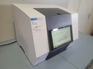 Agilent AriaDx Real-Time PCR Instrument Thermal Cycler K8930AA with 8-Dye Detection, 2 of 8