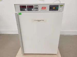 LEEC GA2000 Research CO2 Incubator, 23 of 24