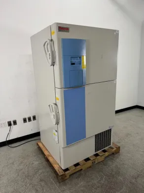 Thermo Scientific Forma 900 Series Dual-Door Ultra Low Temperature Freezer for Laboratory Use