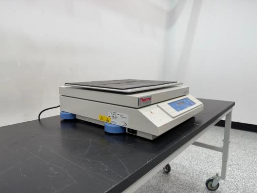 Thermo Fisher Scientific MaxQ 416 Hp Platform Shaker for Precise Laboratory Agitation-cover