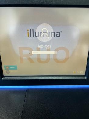 Illumina NextSeq 500 Sequencing System-cover