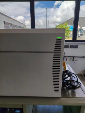 Agilent Technologies 6460 Triple Quad LC/MS G6460A Triple Quadrupole Mass Spectrometer