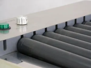 Wesbart RM10 Bench Roller Mixer with Ten Revolving Rollers for Uniform Test Tube Mixing, 5 of 5