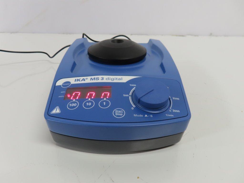 IKA MS 3 Digital Vortex Mixer for Precise Laboratory Sample Mixing