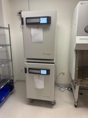 Thermo HERAcell Vios 160i Double Stack CO2 Incubator for Cell Culture-cover
