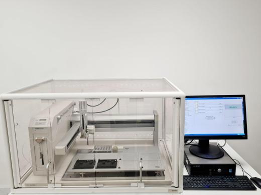 Amersham Biosciences Ettan Spotter with Accessories-cover