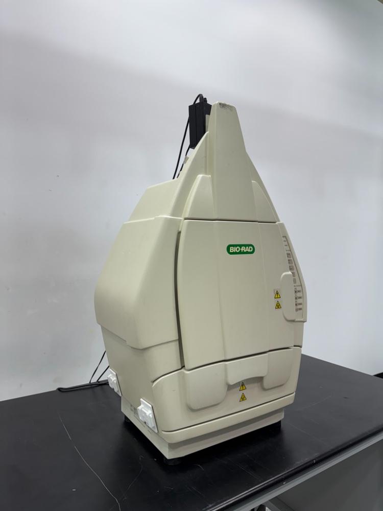 Bio-Rad Universal Hood II Gel Documentation and Imaging System