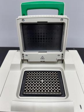 Bio-Rad C1000 Touch 96-Well Thermal Cycler with Touchscreen Interface-cover