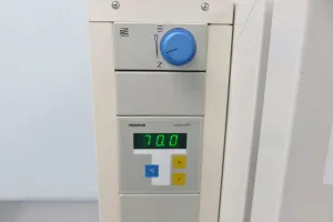 Thermo Scientific Heraeus Benchtop Incubator Model B 6060 with Microprocessor Temperature Control, 9 of 16