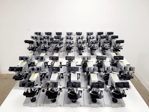 Leitz 020-441.003 Compound Microscope-cover