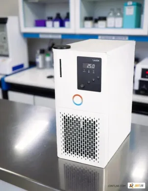 LAUDA Microcool MC 350 Benchtop Laboratory Chiller with Magnetic Coupling Pump