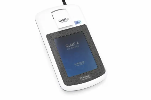 Thermo Scientific Invitrogen Qubit 4 Fluorometer Q33226 (2020)