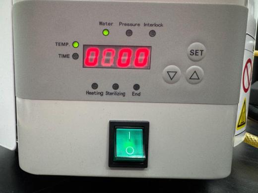 Yamato SK-101C Benchtop Steam Sterilizer with Integrated Super Silent 50 Air Compressor-cover