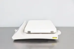 Cole Parmer Magnetic Stirrer with Digital Speed Control and Ceramic Top (CAT#03406-36), 5 of 10