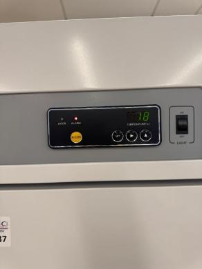 PHCBI Pharmaceutical Refrigerator-cover