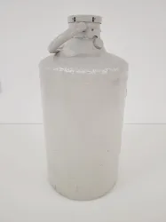 Union Carbide Liquid Nitrogen Dewar Lab, 9 of 12