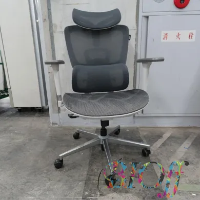 HBADA 6130 Office Chair with Headrest and Wheels