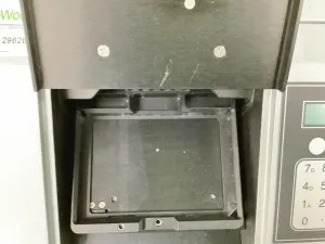 Biotek FLx800 Fluorescence Microplate Reader for DNA, Protein, and Cell-Based Quantification, 6 of 22