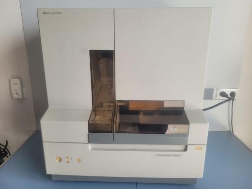 Applied Biosystems Hitachi 3130XL 16-Capillary Genetic Analyzer for Automated DNA Analysis-cover