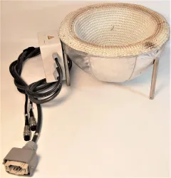 Eaton (Moeller) xPole Electrical Socket Box with Horst HGR4L Heating Mantle for Lab Distillation, 2 of 14