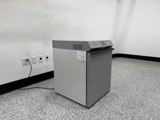Thermo Scientific TSX505SA 5.5 cu ft Undercounter Laboratory Refrigerator, 5°C-cover