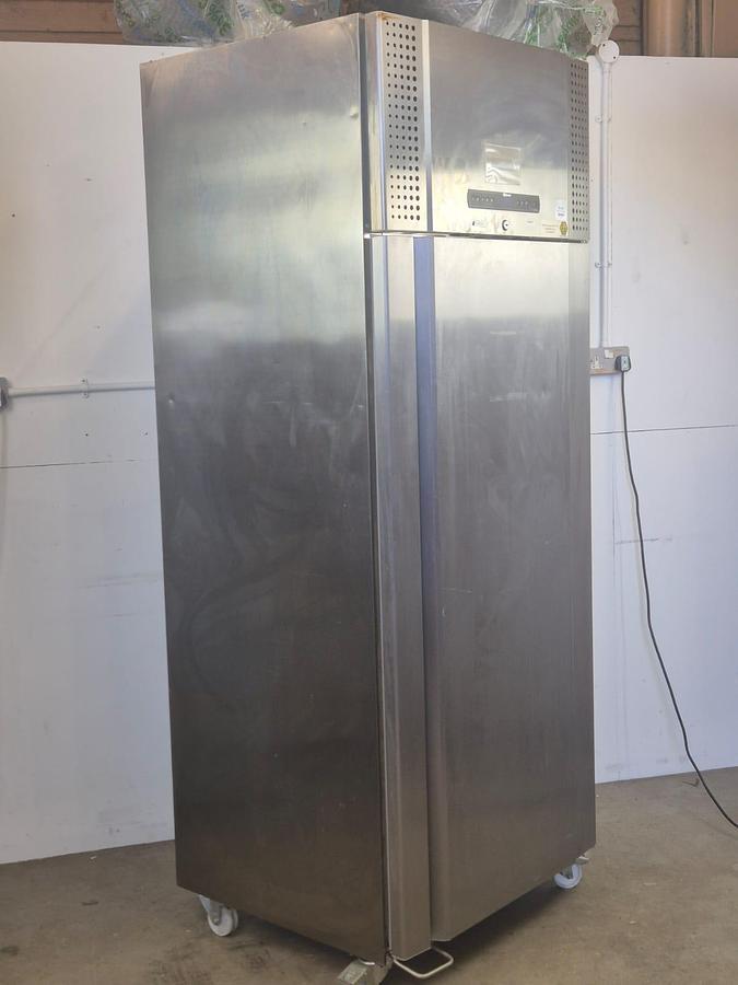 Gram R290 Laboratory Refrigerator with Eco-Friendly R290 Refrigerant