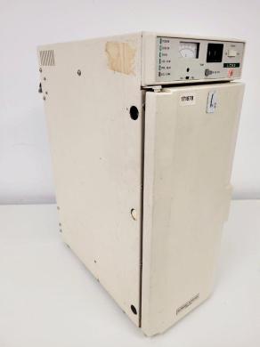 Shimadzu CTO-6A Column Oven Lab-cover