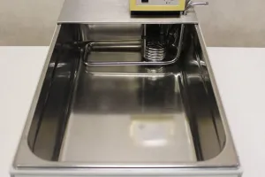 Lauda Ecoline E119 Circulating Water Bath, 3 of 5
