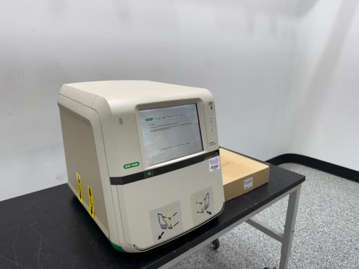 Bio-Rad ChemiDoc Imaging System for Molecular and Chemiluminescence Imaging-cover